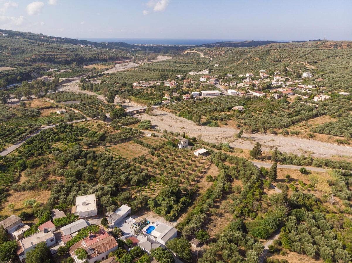 B&M Villas Metochi Siriliou Extérieur photo